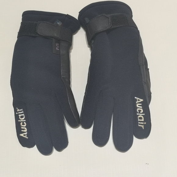 Auclair moto gloves leather and fabric combination - Picture 3 of 7